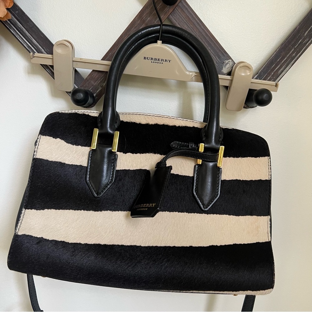 Burberry Black and Cream Striped Leather Top-Handle purse